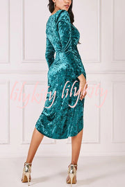 Solid Color Velvet Long-sleeved Slim-fit Slit Midi Dress