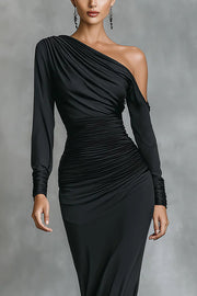 Solid Color One-shoulder Long-sleeved Slim-fit Pleated Maxi Dress