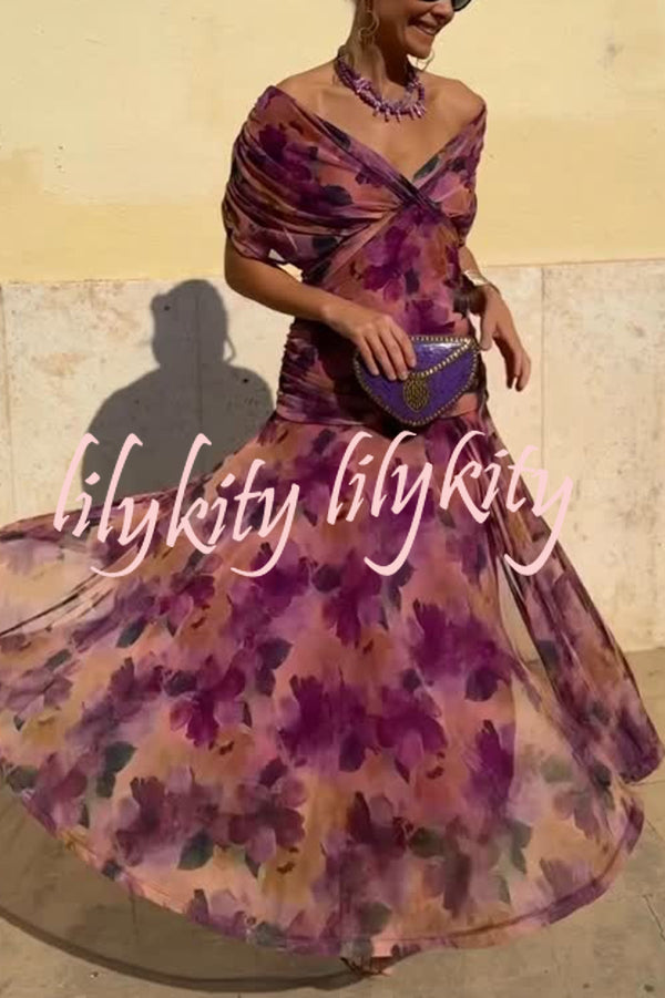Unique Printed V-Neck Waisted Mesh Holiday Maxi Dress