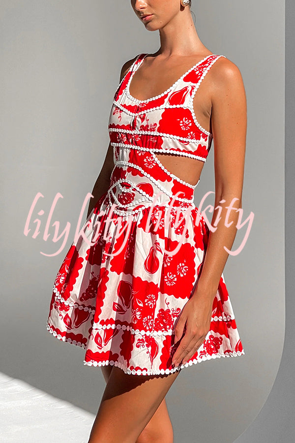 Holiday Colors Ric Rac Trims Unique Print Cutout Round Neck Mini Dress