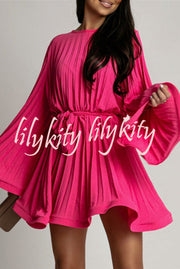 Fashion Bell Sleeve Loose Waist Tie Pleated Mini Dress