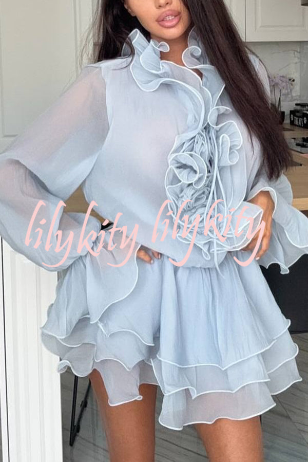 Fashionable Flower-decorated V-neck Loose Top and Elastic Waist Casual Shorts Set