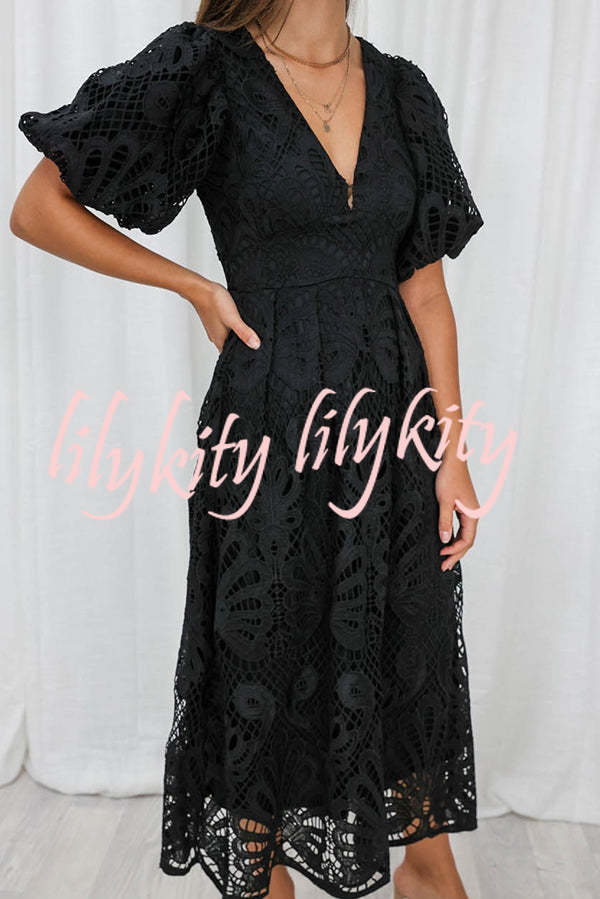 Solid Color V-neck Waist Slim Fit Hollow Lace Maxi Dress