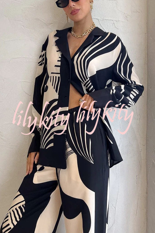 Weekend Escape Exclusive Print Contrast Trims Drape Blouse