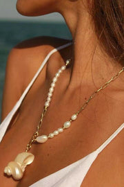 Stylish Freshwater Pearl Conch Necklace