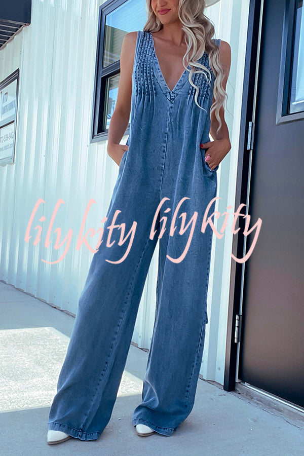 Solid Color Sexy V-neck Open Back Pleated Loose Denim Jumpsuit