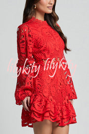 Solid Color Hollow Long-sleeved Waisted Lace Mini Dress