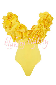 Solid Color 3D Flower Stretch One-piece Swimsuit