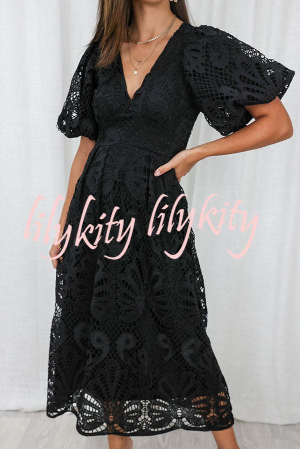 Solid Color V-neck Waist Slim Fit Hollow Lace Maxi Dress