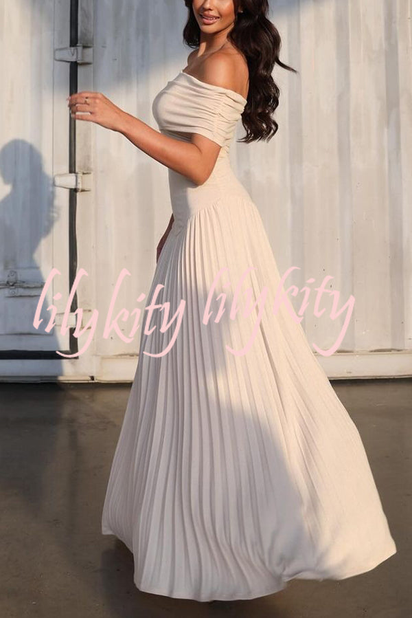 Sexy Off-shoulder Slim Fit Pleated Maxi Dress