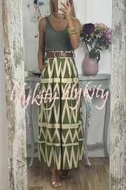 Unique Print Loose Pocket Holiday Maxi Skirt