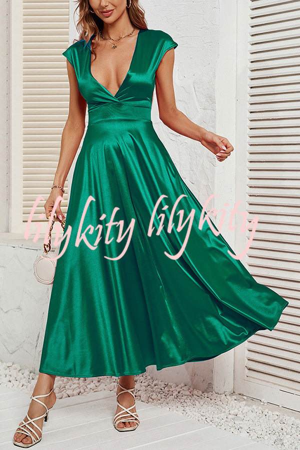 Satin Solid Color Sleeveless V-neck Pocket Maxi Dress