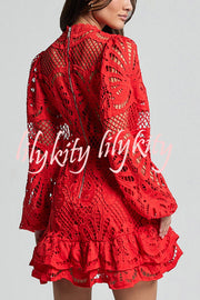 Solid Color Hollow Long-sleeved Waisted Lace Mini Dress