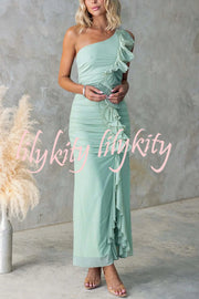 Fashion One-shoulder Pleated Sexy High Slit Slim Dress