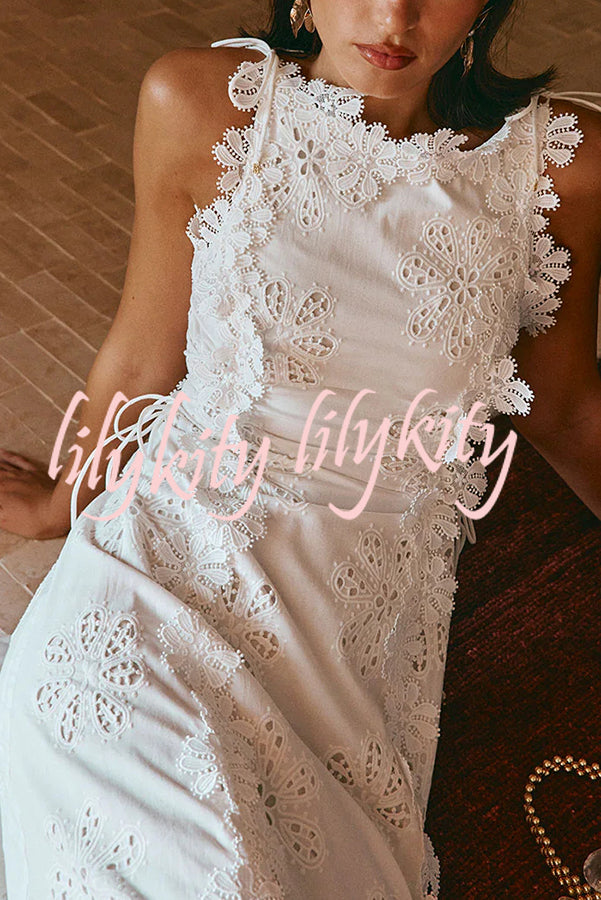 Mairi Embroidery Hollow Fabric Delicate Flower Trim Side Lace-up Maxi Dress