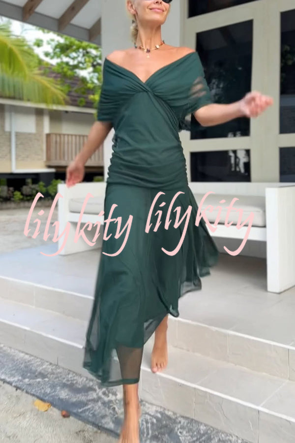 Unique Printed V-Neck Waisted Mesh Holiday Maxi Dress