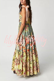 Floral Print Strappy Pleated Paneled Maxi Dress