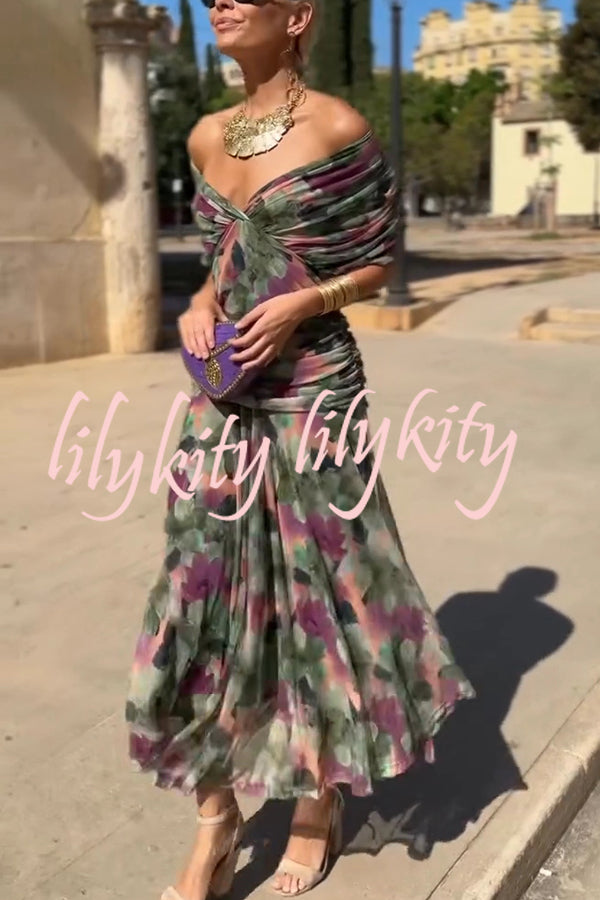 Unique Printed V-Neck Waisted Mesh Holiday Maxi Dress