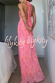 Unique Print Sexy Halter Neck Tie Pleated Vacation Maxi Dress