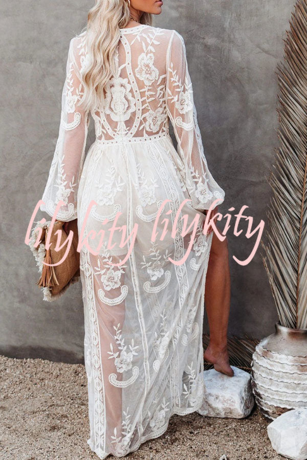 Fairy Air Fluttering V-neck See-through Lace Dress