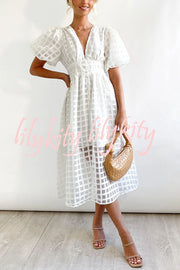 Remarkable Beauty Square Patterned Fabric Puff Sleeve Midi Dress