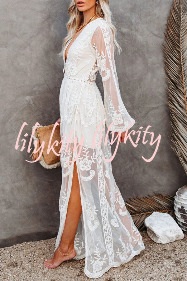 Fairy Air Fluttering V-neck See-through Lace Dress